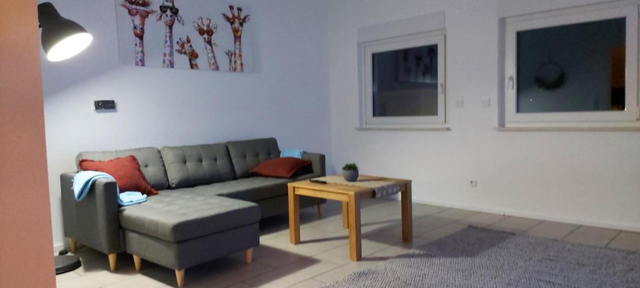 Ferienwohnung Kama Bitburg Bagian luar foto